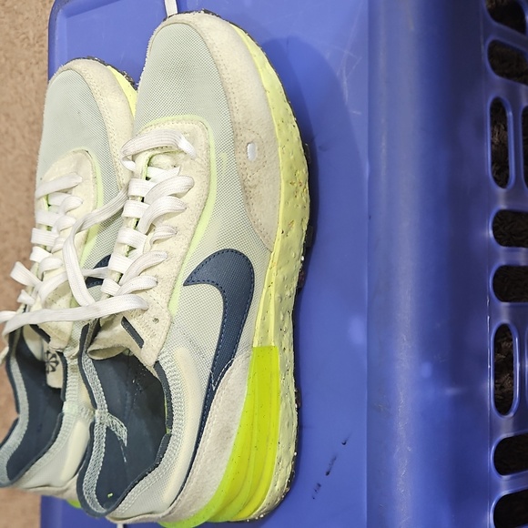 Nike Waffle One Crater Color Lime ICE - Picture 4 of 6